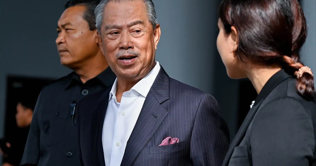 Shorten your transit in Dubai, court tells Muhyiddin