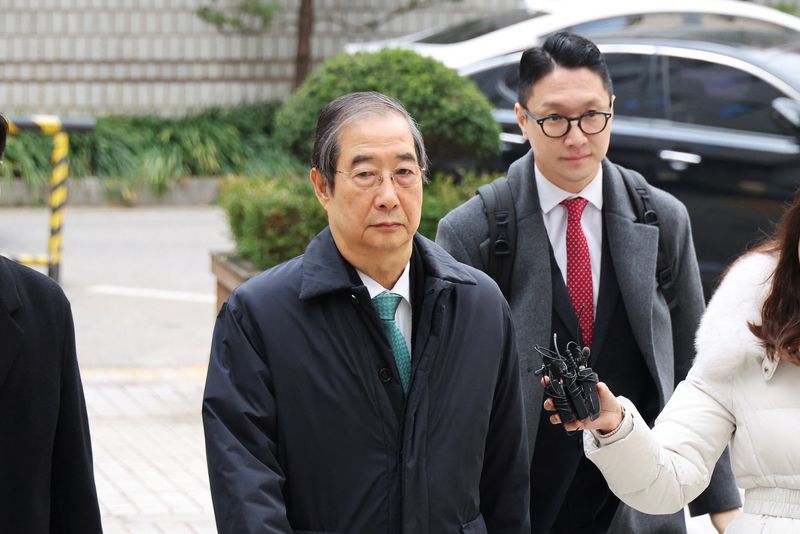 South Korea special prosecutor seeks 15-year jail term for ex-PM Han on martial law charges