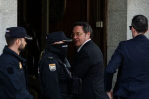 Spain's top prosecutor defends his innocence in leak trial