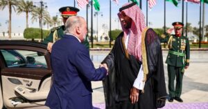 Sultan Ibrahim accorded state welcome at Al-Yamamah Palace