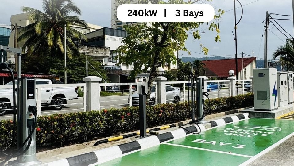 TNB Electron turns on 240kW DC Charger at Wisma TNB Jalan Gambut Kuantan