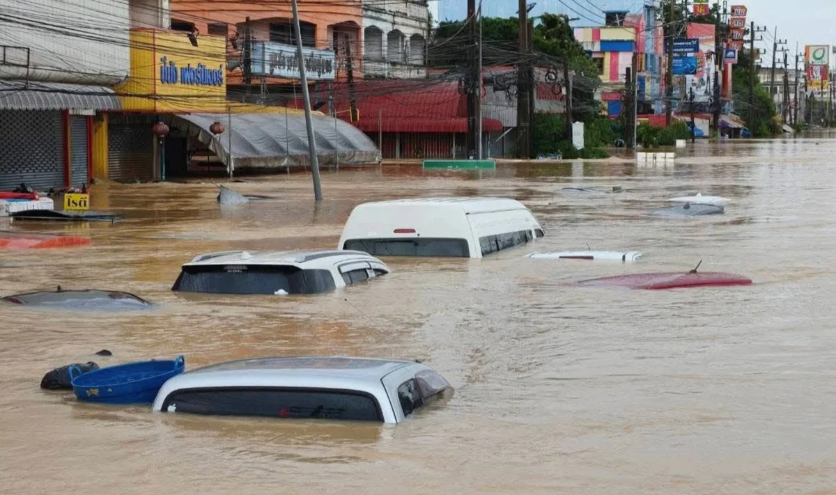 Thailand floods could spill over into Malaysia: Experts