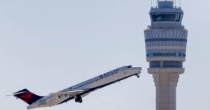 Trump threatens air traffic controllers over shutdown absences