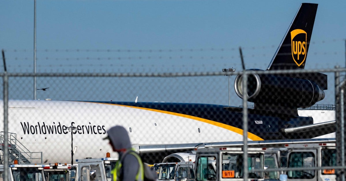 UPS grounds its MD-11 fleet after Louisville crash