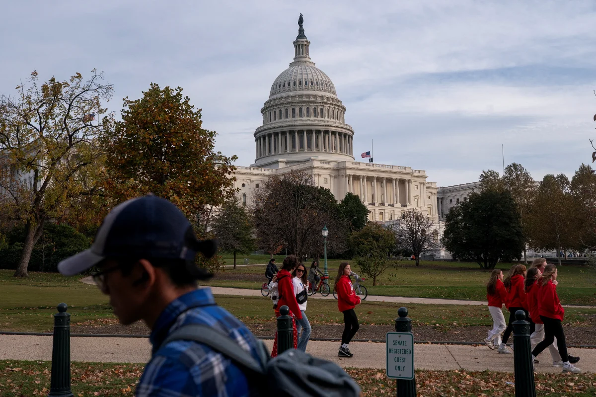 US Senate moves to end 40-day federal government shutdown