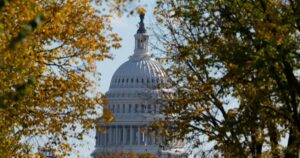 US government shutdown ties record for longest in history