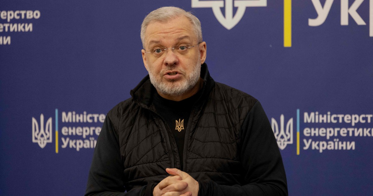 Ukraine ministers resign over major corruption scandals