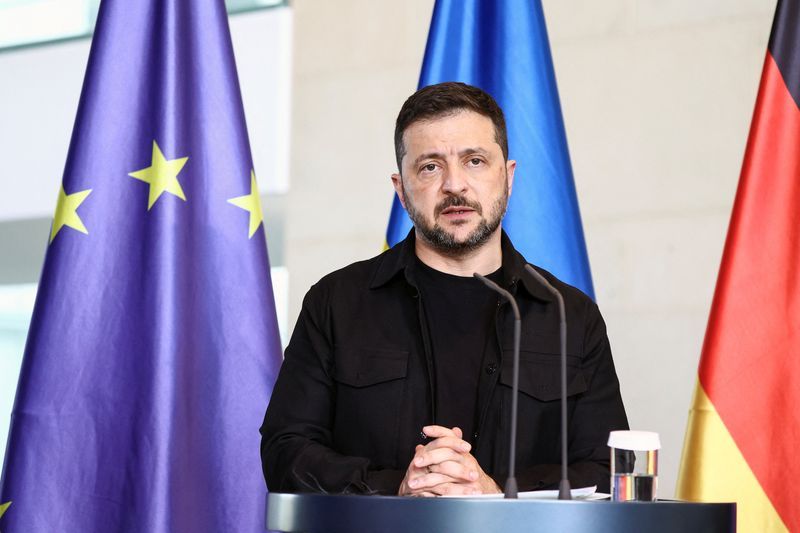 Ukraine to set up arms export offices in Berlin, Copenhagen, Zelenskiy says