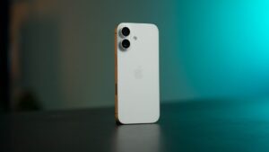 Ulasan iPhone 17 – iPhone Asas Paling Lengkap