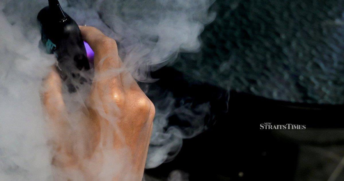 Vape tax brings in RM209.5mil, but EVALI treatment costs hit RM223.5mil - Dzulkefly