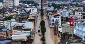 Volunteer firefighters stuck in Dannok after aiding stranded Malaysians in Hat Yai
