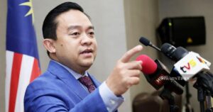 Wan Saiful acknowledges Muhyiddin's contributions, but every leader has 'expiry date'