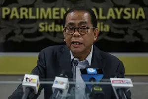 Warga pertahanan diingatkan jangan terpengaruh politik