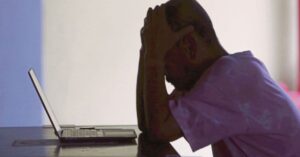 Woman threatened by illegal moneylenders over RM100,000 debt