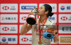 An Se-young equals badminton calendar year title record in Hangzhou