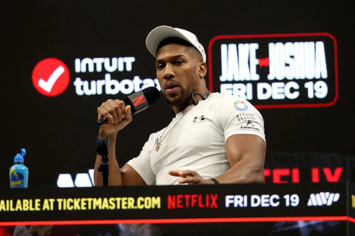 Anthony Joshua aims to save boxing again in Jake Paul showdown