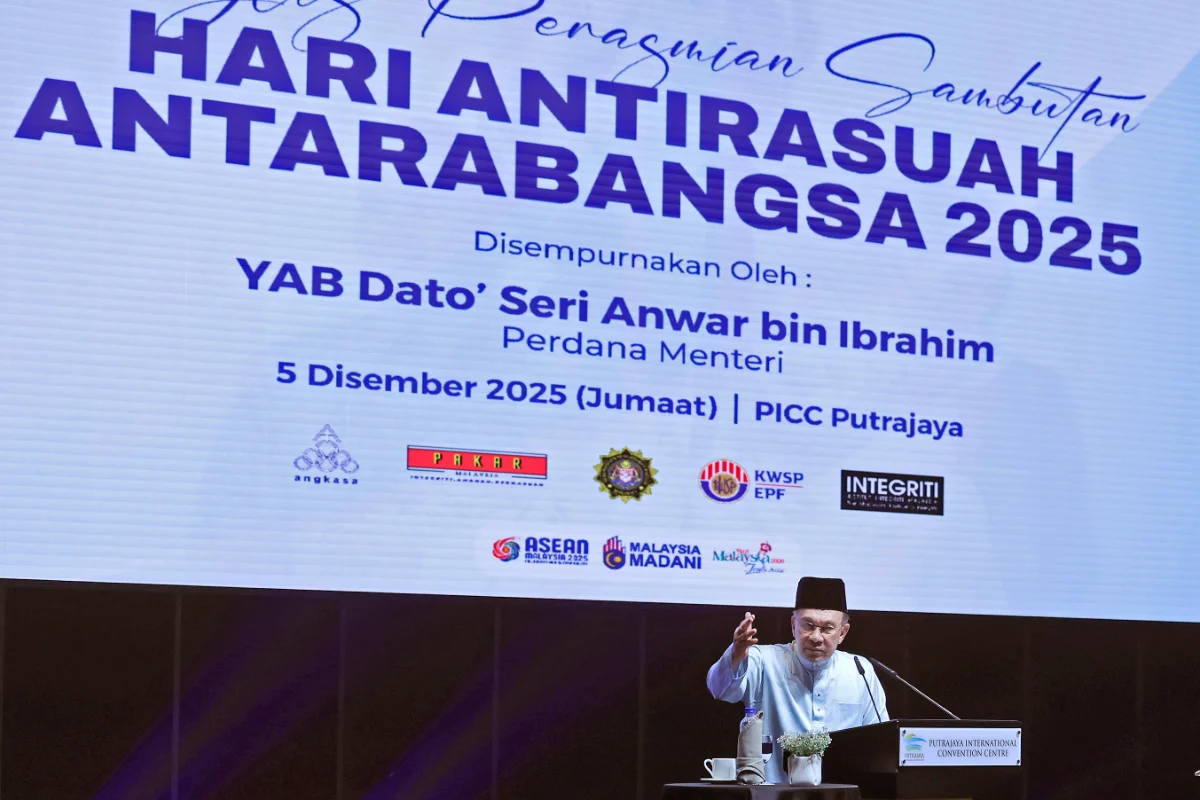 Anwar reaffirms full government support for MACC anti-corruption fight
