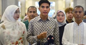 Apex court tells parties to ‘reflect and reconsider’ Syed Saddiq appeal