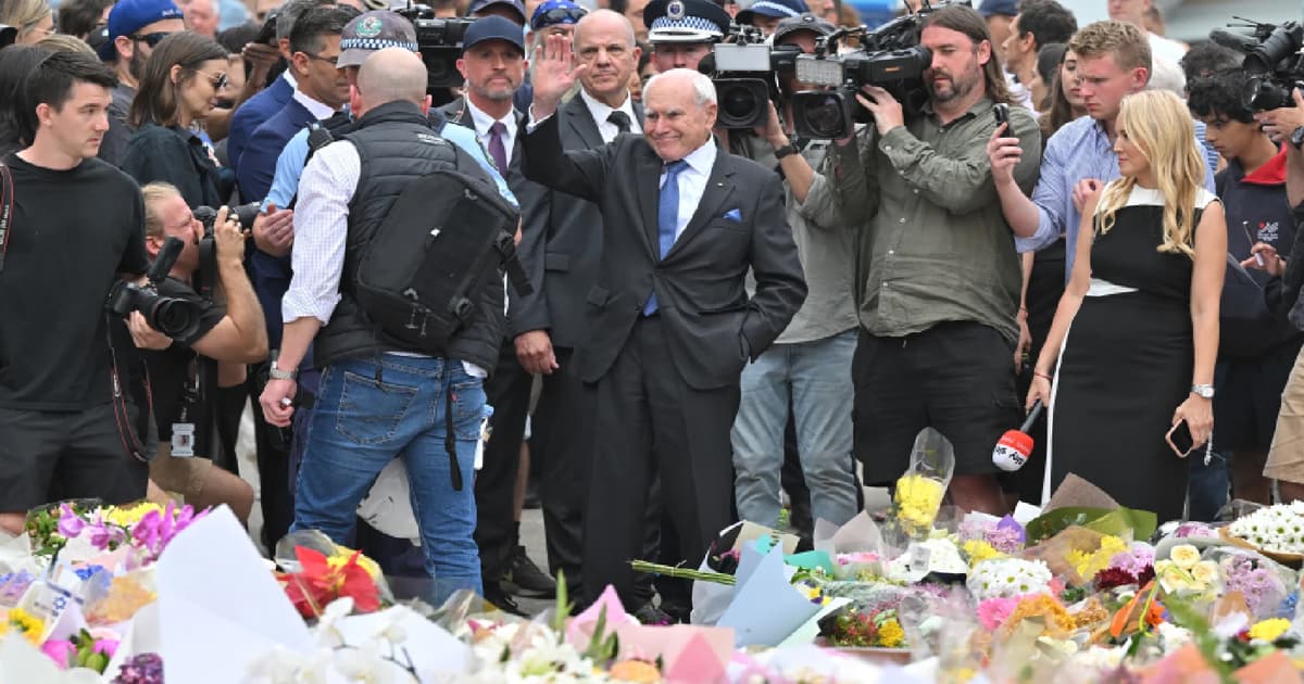 Bondi gunmen inspired by Islamic State had visited the Philippines, say Australian police