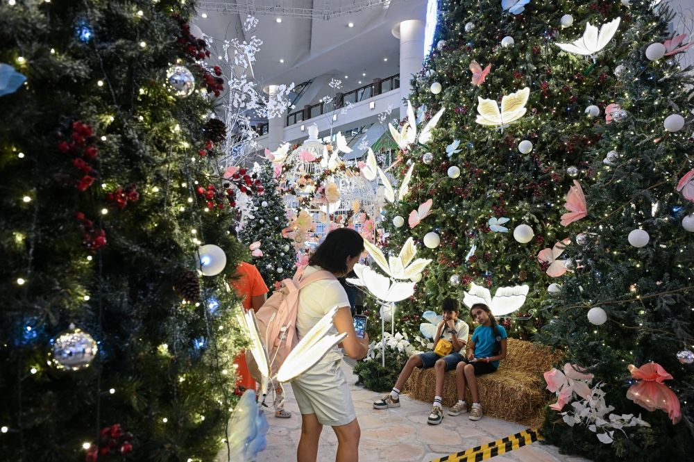 Christmas deco allowed at halal-certified hotels, food outlets, says Religious Minister Zulkifli