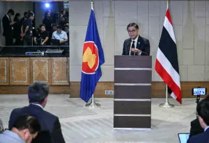 Clashing Cambodia, Thailand agree to border talks after ASEAN meet
