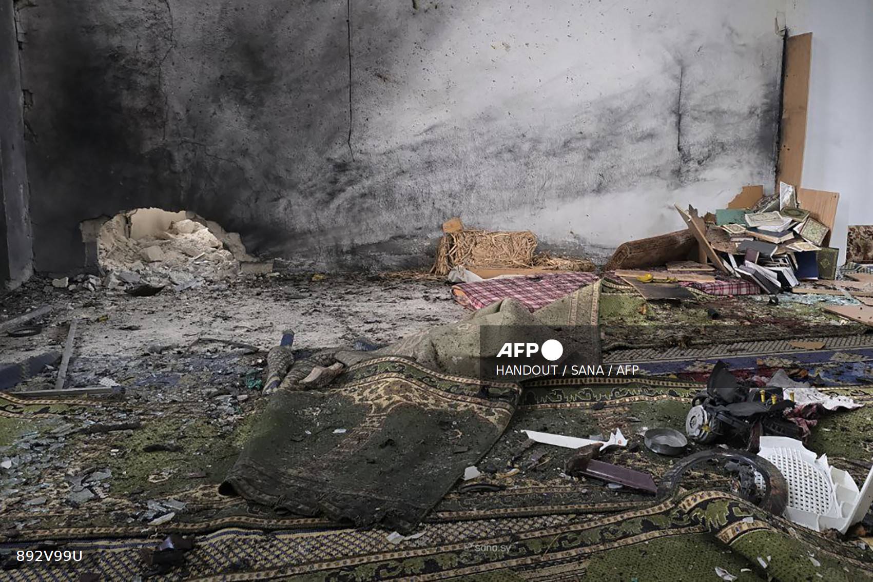 Deadly blast hits mosque in Alawite area of Syria's Homs