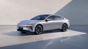 Dongfeng Unveils 007 Liftback And Vigo SUV For Malaysia