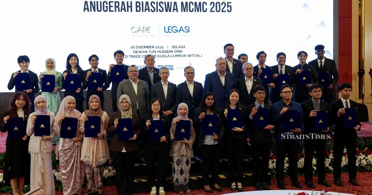 Fahmi: Malaysian telecom sector must adapt to emerging technologies