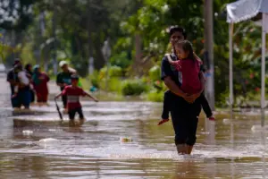 Flood situation improves nationwide as relief centres close