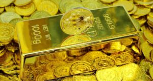 Gold up, Bitcoin down. What investors should do next?