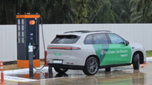 Grab EV for KLIA adds Leapmotor C10 as a Premium option