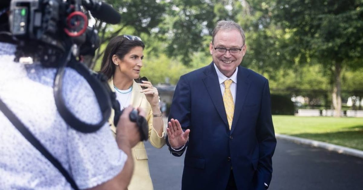 Hassett, US Fed chair front-runner, pledges independence from Trump