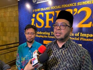 Henti tunggang agama demi ‘hadiah’ media sosial