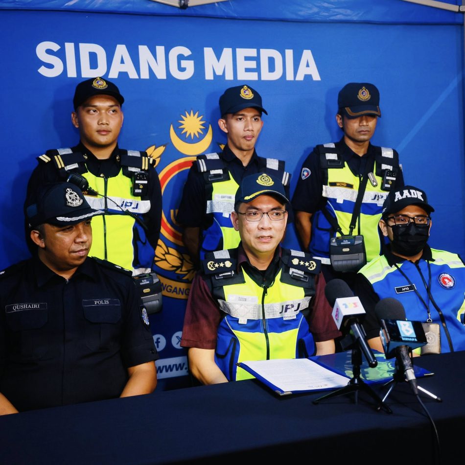 JPJ Selangor Guna Kamera Badan Tingkatkan Integriti Operasi