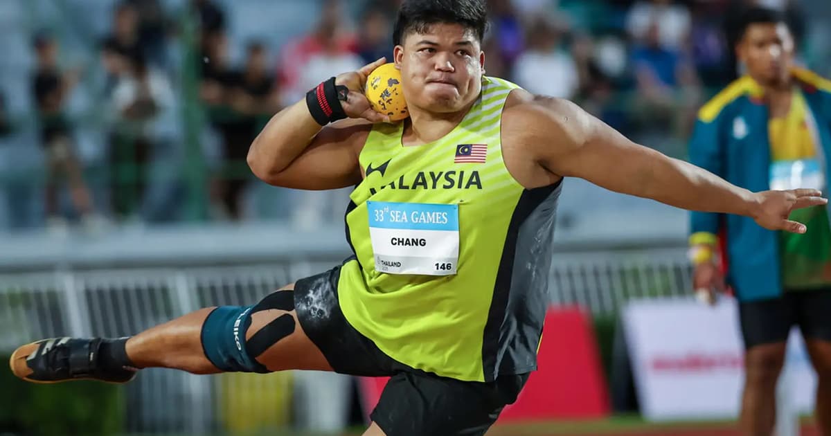 Jonah smashes Games record for shot put gold