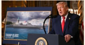 Kapal perang baharu AS dinamakan Trump