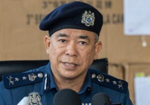 Kelantan customs seize smuggled cigarettes in Tanah Merah raid