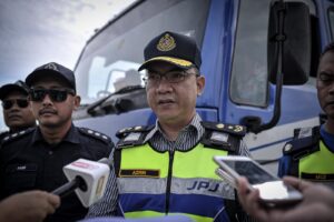 Kereta sewa haram tawar bayaran RM180 dari KLIA ke Seremban