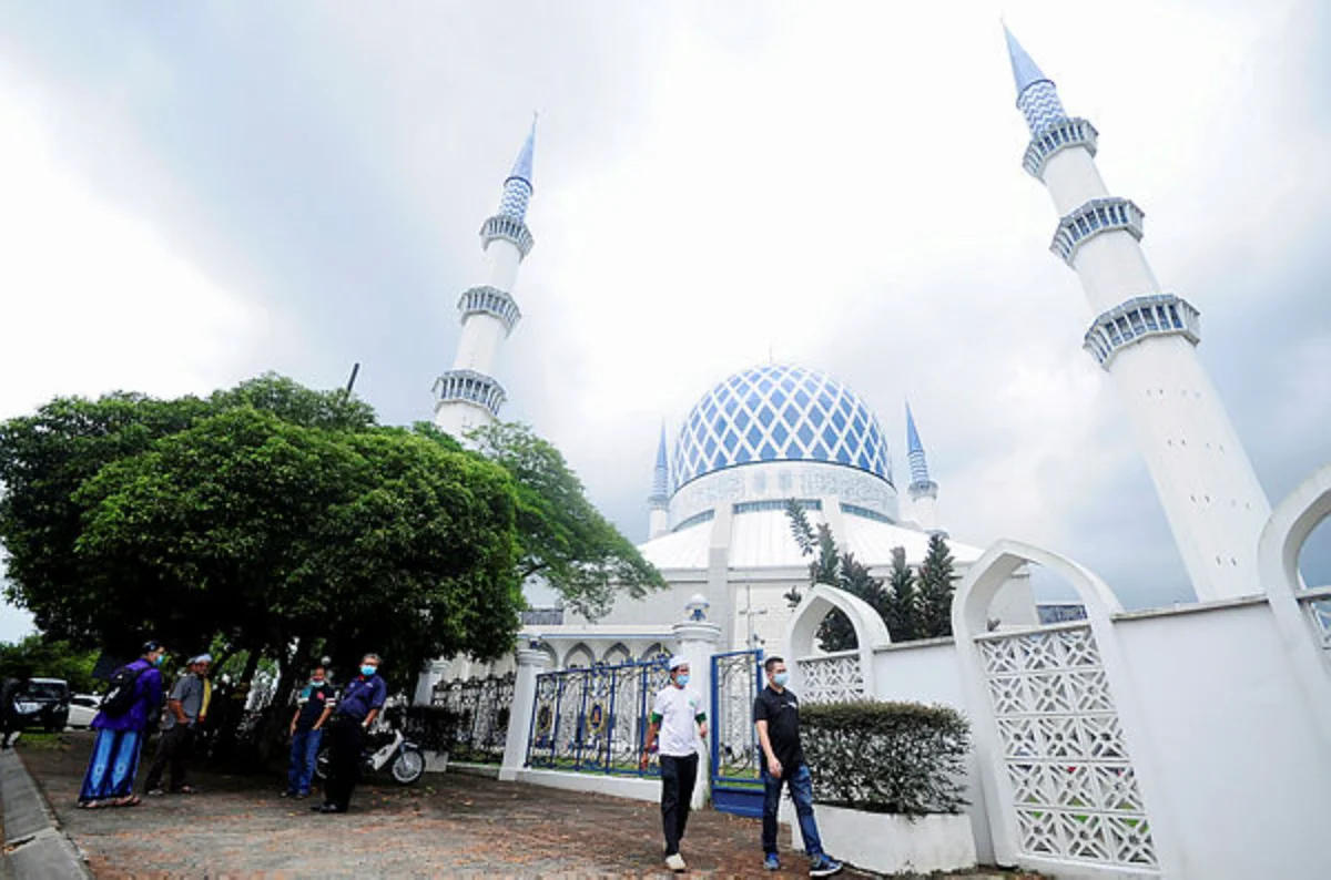 Masjid Sultan Salahuddin Abdul Aziz Shah catat 100,000 pelawat pada 2025