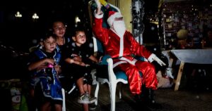 Meat-loving Argentines shun beef as inflation bites