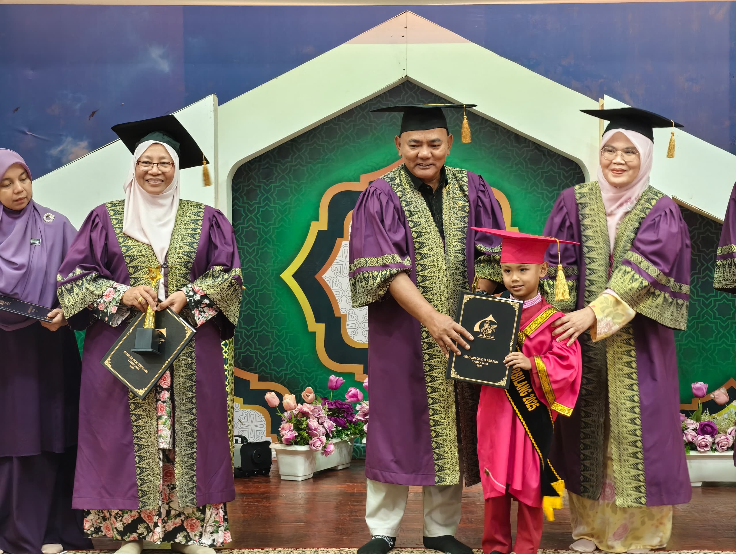 Melaka cadang kembalikan hukuman rotan di sekolah