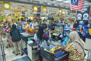M’sia should adopt a living wage to promote more inclusive economic growth, say experts