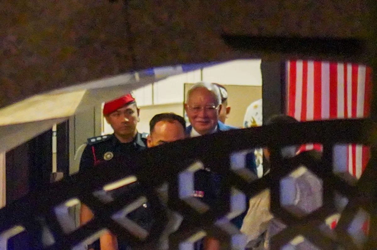 Najib slapped with 15 years' jail over 1MDB conviction