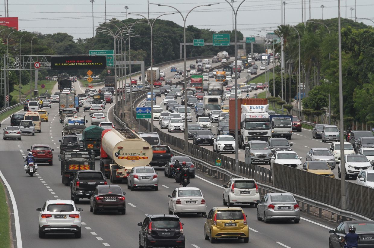 Over two million vehicles expected on highways during year-end holidays