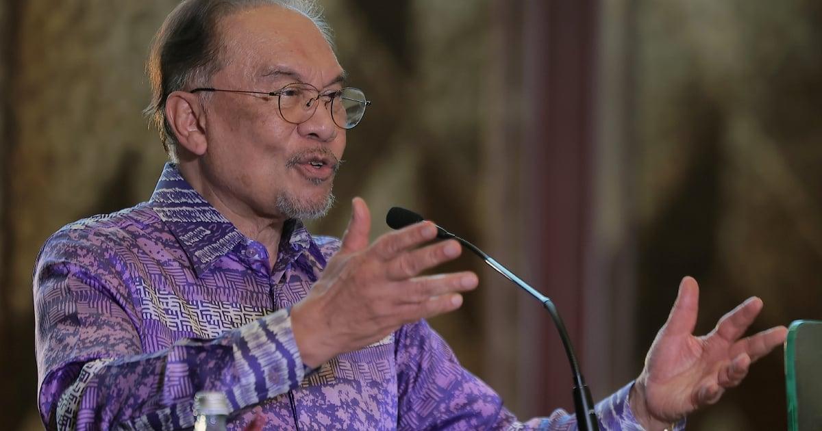 PM assures public of swift aid, urges compliance with evacuation orders