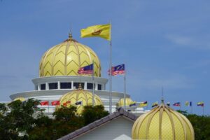 PM menghadap Agong persembah senarai baharu Kabinet?