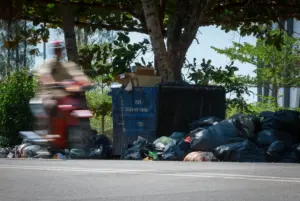 Pendidikan sivik kunci utama bendung tabiat buang sampah