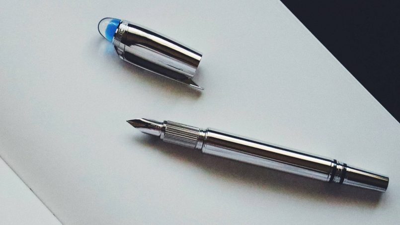 Peranti Terawal OpenAI Mungkin Berupa Sebuah Pena