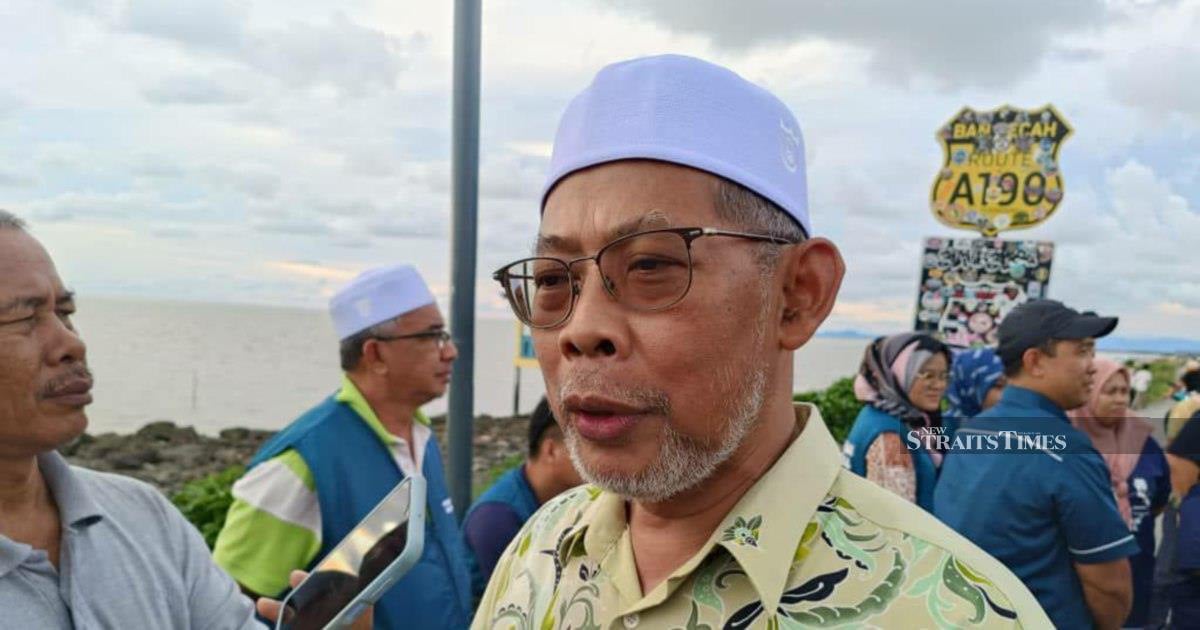 Perlis crisis: Pas leader questions Bersatu's double standard over its five assemblymen