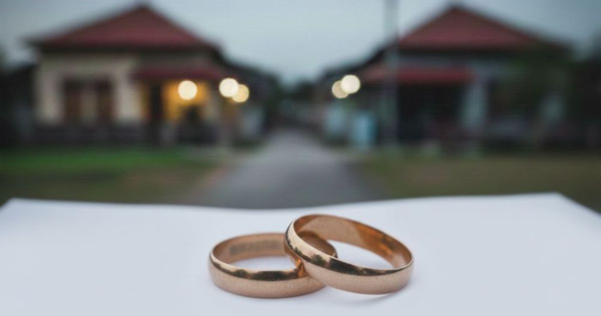 Polyandry claims: Woman says brother's wife wed second husband in Thailand